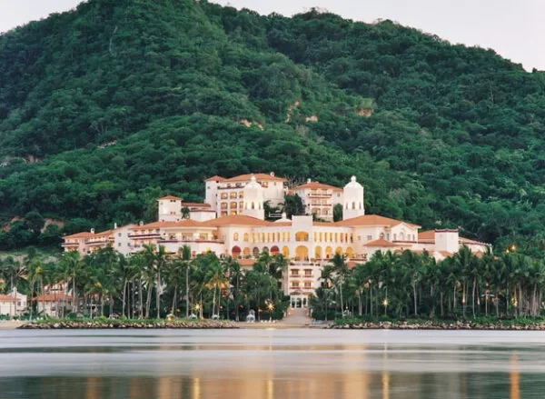 Hotel Grand Bay Barra de Navidad