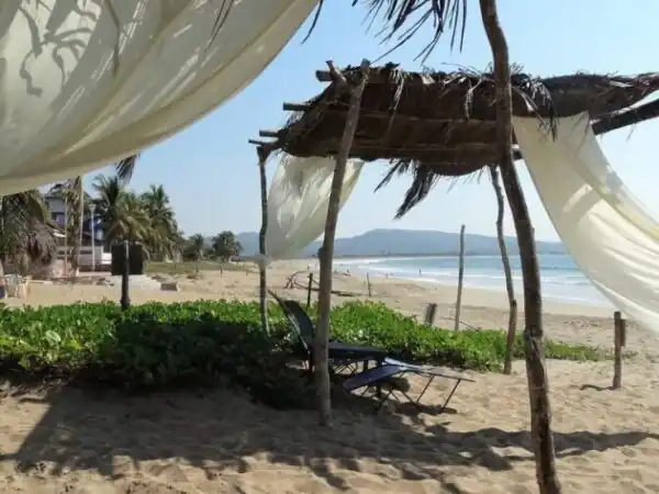 Punta Perula Playa Costa Alegre Jalisco Mexico