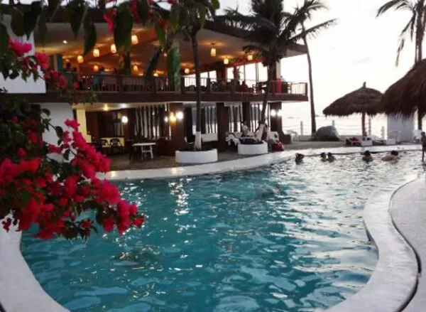 Barra de Navidad Bars and Nightlife