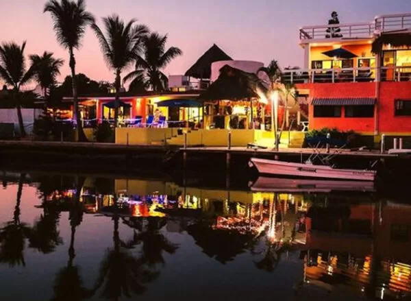 Barra de Navidad House Rentals