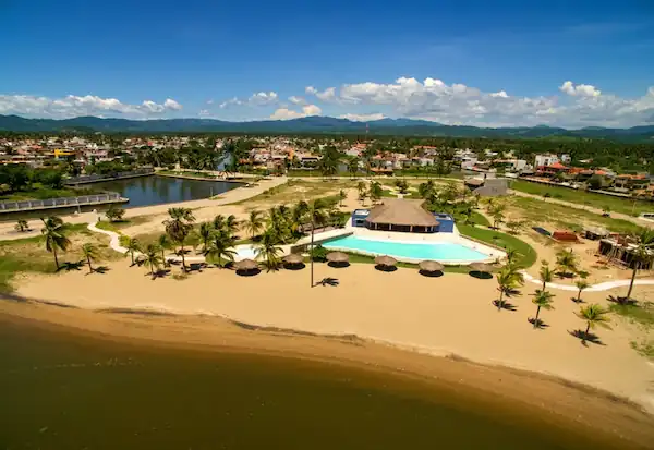 Punta Vela Barra de Navidad